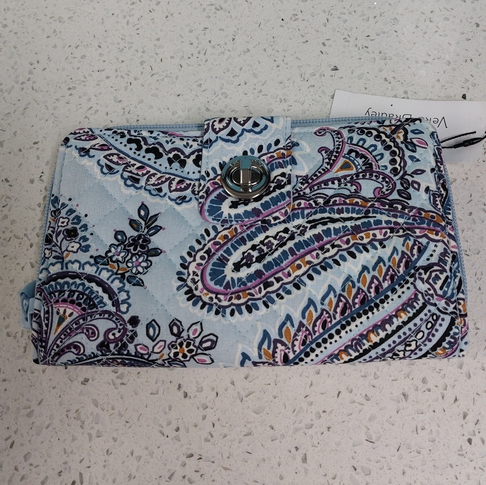 Vera Bradley Turnlock Wallet Soft Sky Paisley NWT